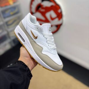 NIKE AIR MAX 1 WHITE GOLD
