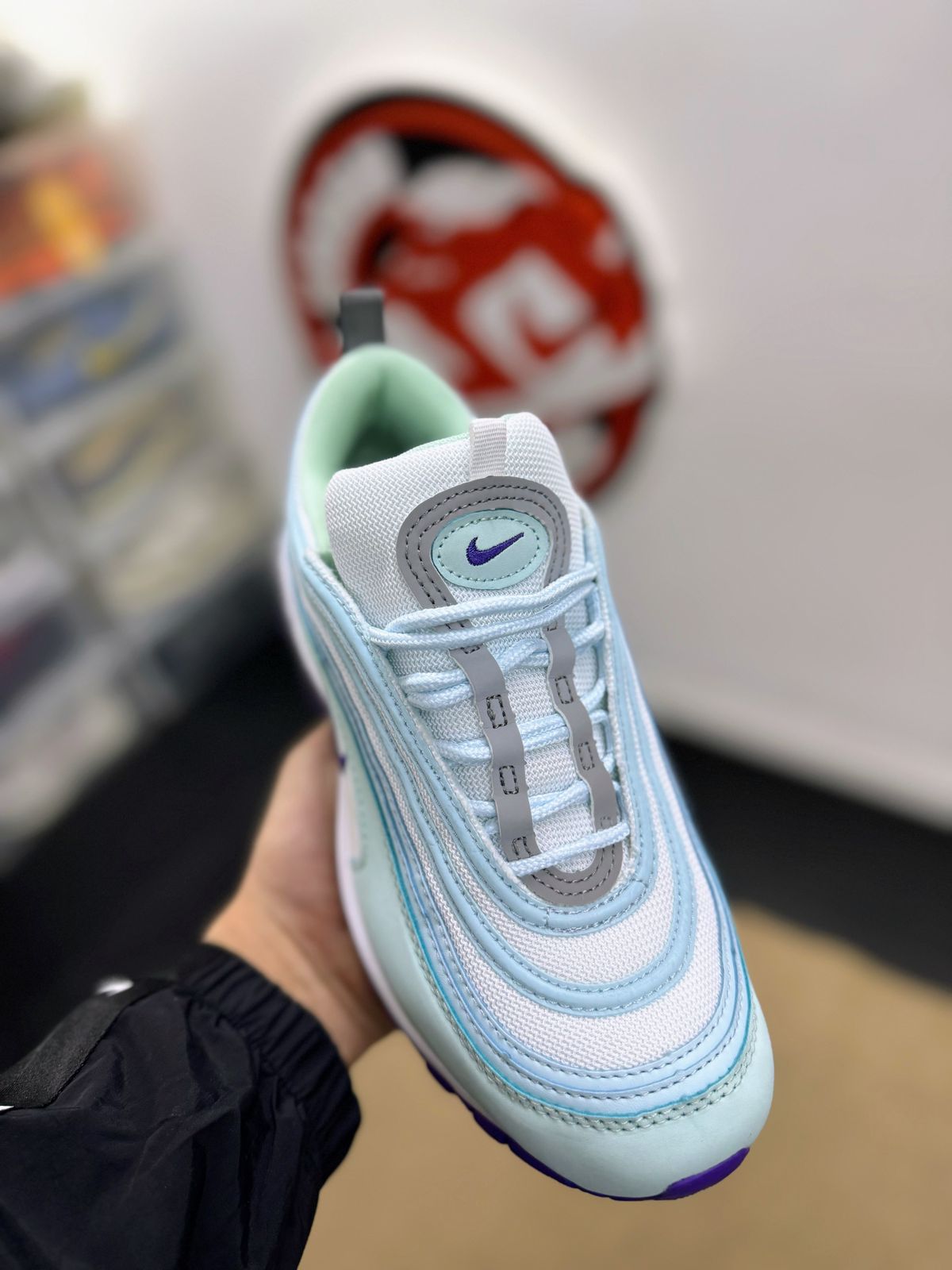 NIKE AIR MAX 97 - Image 2