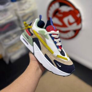 NIKE AIR MAX FURYOSA