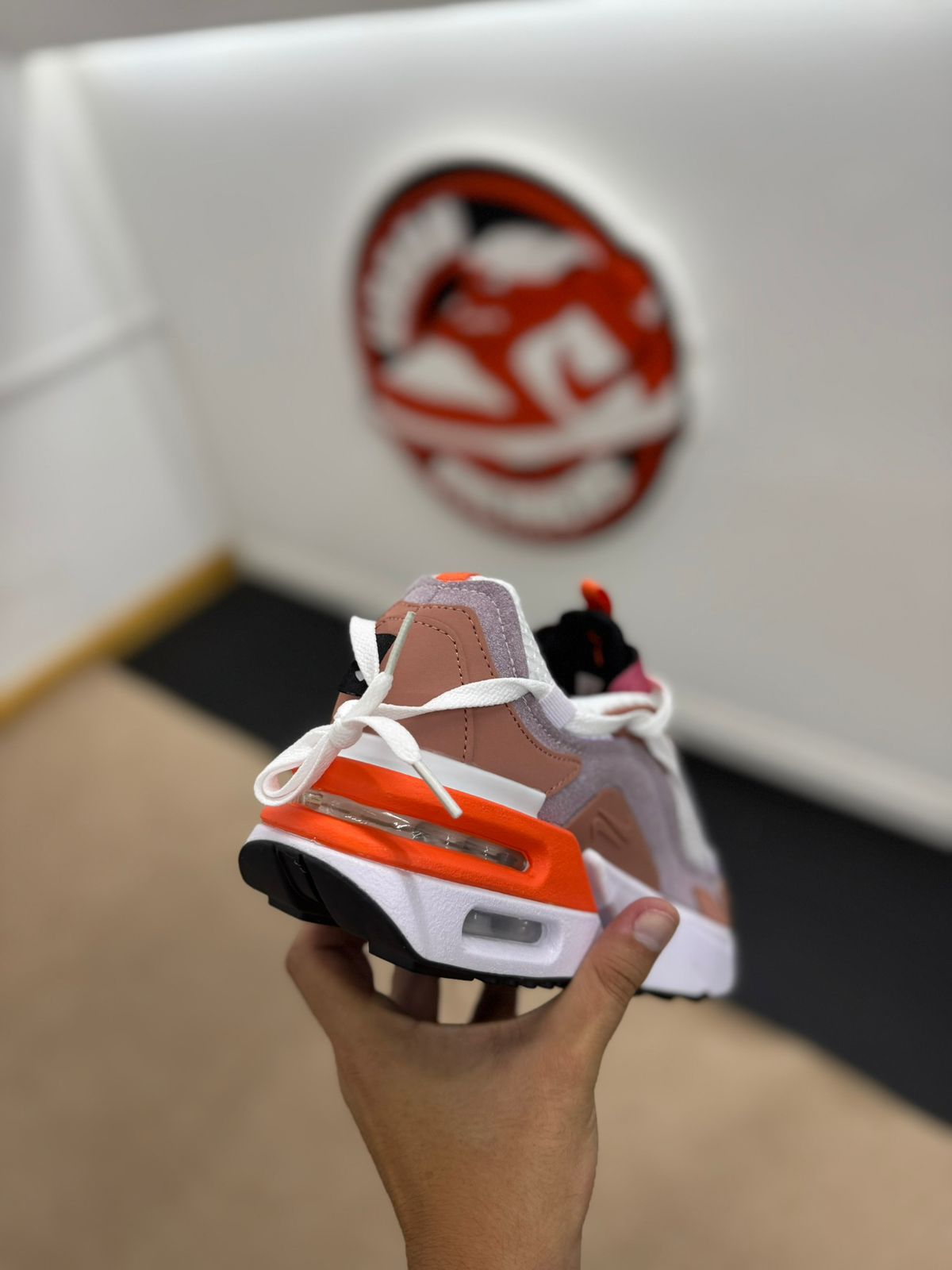 NIKE AIR MAX FURYOSA - Image 6