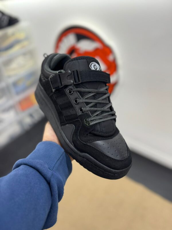 ADIDAS FORUM X BAD BUNNY - Image 7