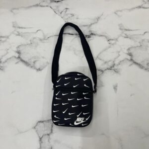 MORRAL NIKE GLOSSY MINI PACK