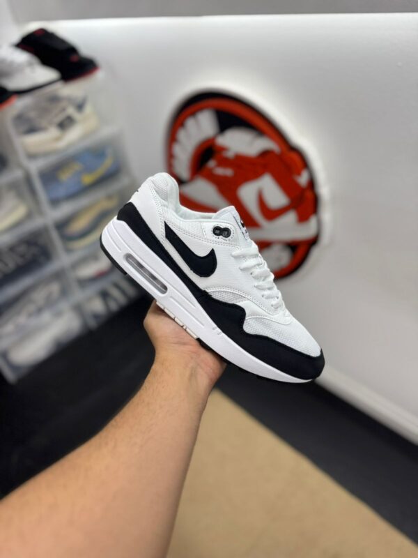NIKE AIR MAX 1 - Image 4