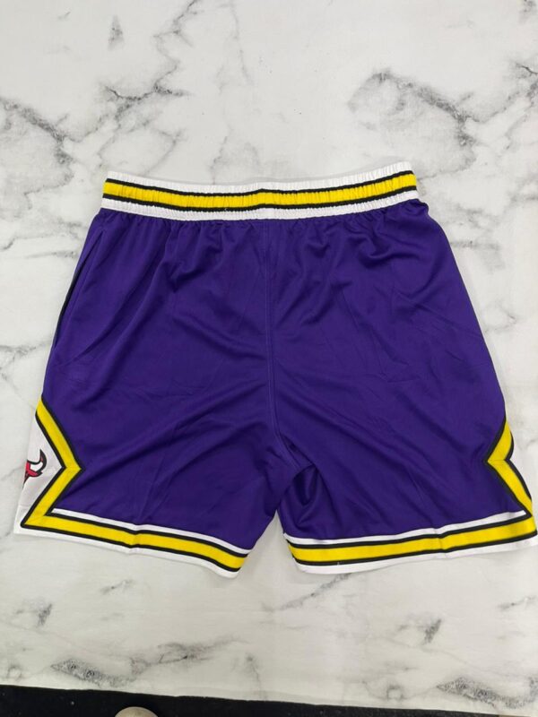 SHORT NBA CHICAGO BULLS PURPLE - Image 2